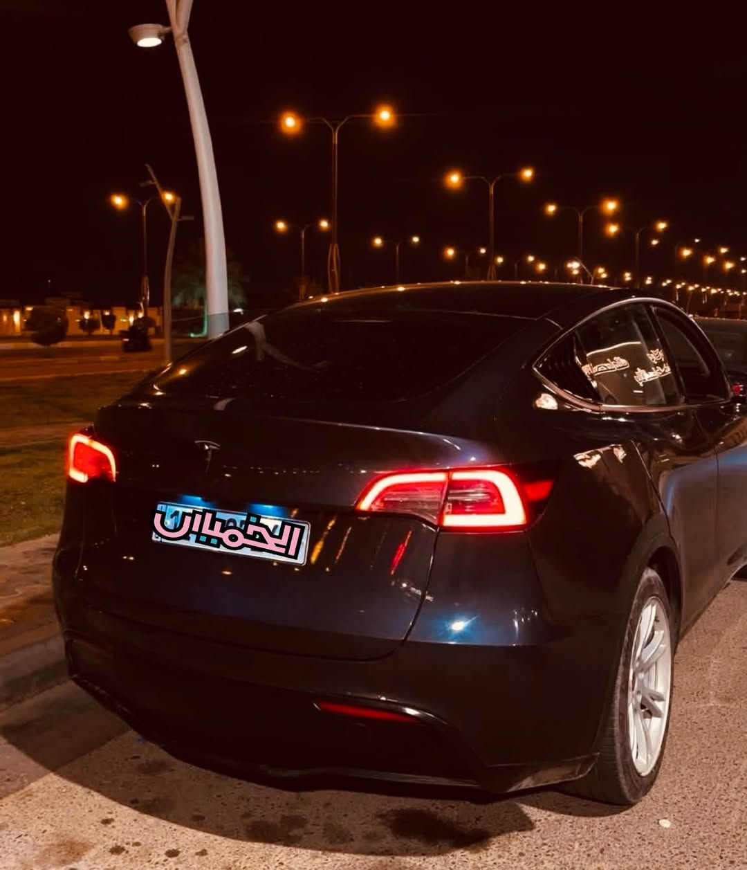 سلام عليكم ⚜️

🚘 للمراوس فقط 🔄

⚡️ Tesla Model Y Long Range – 2023
🇺🇸 وارد أمريكي
📏 ممشى 35 ألف كم
💥 الحادث جنطة

✨ مواصفات وكماليات السيارة:
• Long Range 🔋
• جناح خلفي
• كفرات مري جديدة
• مثلث جام
• جام السيارة مغلف عازل حراري
• السيارة عليها كماليات وإضافات

🔄 مطلوبة للمراوس بسيارة مناسبة
الفرق حسب السيارة والعرض.

📩 اللي عنده سيارة للمراوس يدز التفاصيل والصور خاص.

                             ***********☎️
