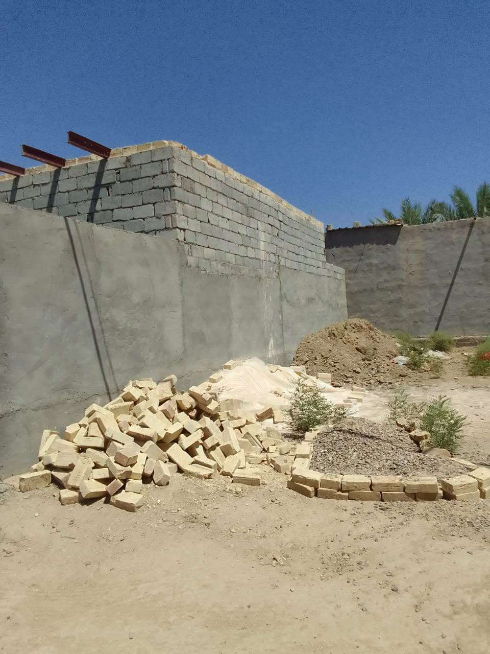 بيت للبيع مساحه 100 متر دبله حي النور خلف معمل الطحين رقمي للتواصل ***********
