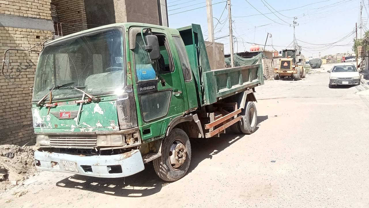 هينو. طيره قلاب سياره. جاهزه للعمل شاصي بي باج. ملوي. ومرجع. ع البارد. بدي حداديه جديده. قماره. شويه.عوزها ترتيب سنويه صار. شهر منتهيه تقريبا مكينه. بيها. تبخير. سياره. ب.اسمي. تحويل. ثاني.يوم 
مع. ذكر الملاحضات. ابيع. كوم. حديد 
وتحويل اي وقت اتريد 
 سعرها. 45$
***********
