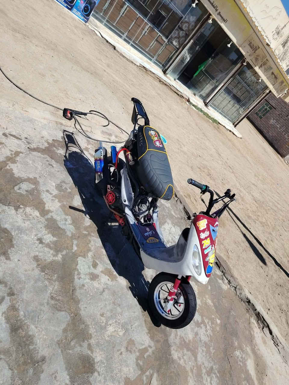 ماكس منغولي لبيع مكفوله دراجه من كلشي وبوشه 49بلادي مامفتوحه وكهرباء كلها شغاله سلف نكره وحده دراجه جديده توها معمره سعر ب٦٠٠ وبيه مجال قليل حك جيه هاذه رقمي ***********مكاني ناصريه بشطره وضااكو ماكس عداله بنضافة هاي راوس راس براس عادي
