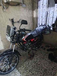 شاينك • ماشيه ٤٠٠٠ • جديدة