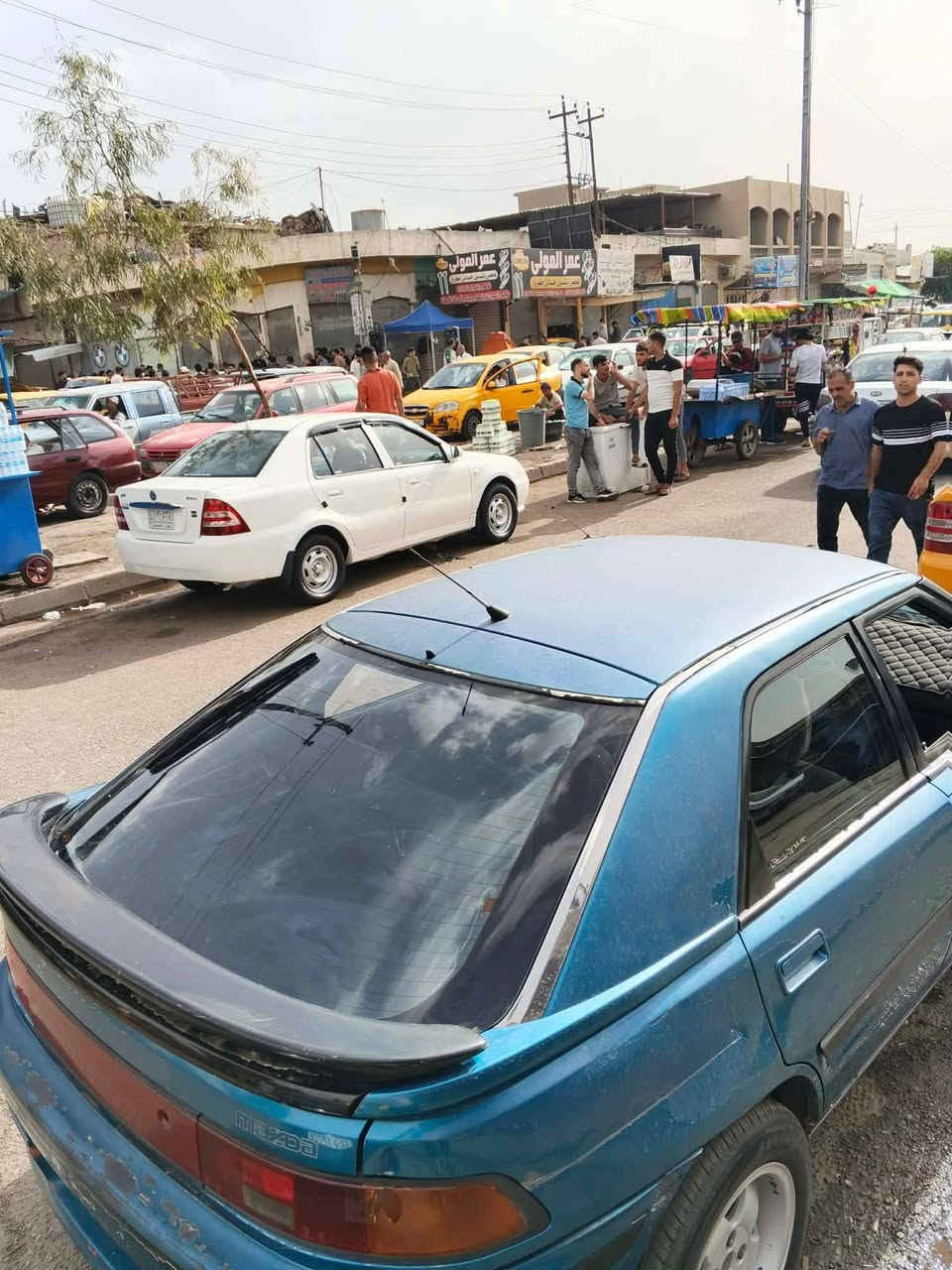 🌟🌟🌟🌟🌟السلام وعليكم للبيع 🌟🌟🌟🌟🌟
🌟 مازدا صرصر 323.                                          

💥السنويه جديده بسمي السيار.                           

🌟شرط التحويل والوكالة 

💥كابون بانزين ماستر جديد

🌟محرك وكير وتدفئه شرط 

💥باتري جديد طخم تايرات جديد

🌟الغرفة مالتها نظيفه 

💥 شاشه جديده حجم كبير 

🌟القشر وضع بلادي لا صبغ ولا دعم ولا حادث

💥 السيار اسبورت وضع شركه 

🌟السعر 28💲وبي مجال

💥موقع السيار موصل جانب الأيسر 

🌟 للاستفسار يرجى الاتصال 

💥***********وترهم مراوس حسب القناعة
