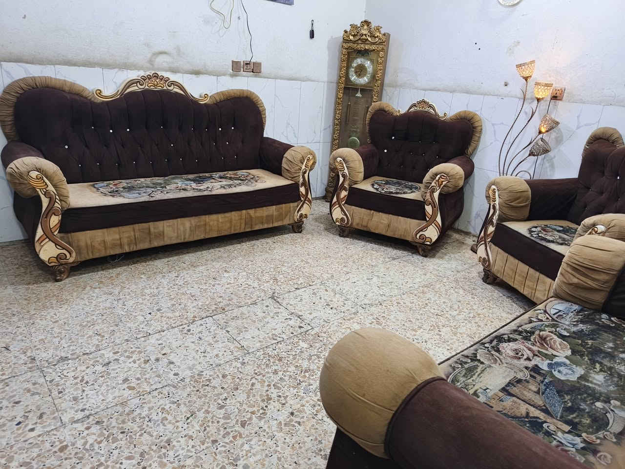تخم ٧ مقاعد • نظيف • توصيل واتساب