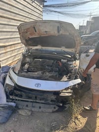 اخوان الله يكفيكم لشر عندي كراون موديل ٢٠٢٣ ماشيه ٨ الف سياره سابقاً م...