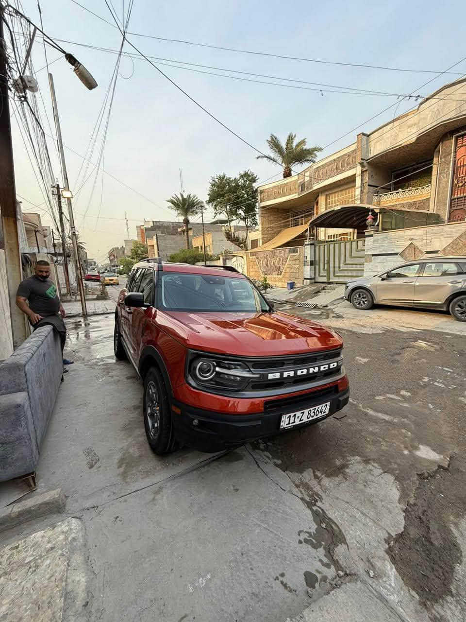 السلام عليكم
فورد برنكو ٢٠٢٤ 
رقم بغداد للبيع 
ماشيه ٢٥ الف 
٣ بستم تيربو 
السياره حلو بيها صبغ قطع اني ابيع احزام 
كير محرك كفاله عامه 
السعر المطلوب ١٤٠ وبيها مجال 
رقم *********** مكان بغداد
