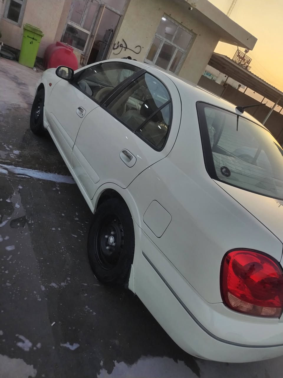 اسلام عليكم نيسان سني موديل 2008بيه صبغ جاملغ الامامي الايسر  وابنيد بيه صبغ جاملغ الايسر يم قبق البنزين يساره گير ومكينه خير من الله رقم بغداد وتحويل ثاني يوم المكان واسط مركز المدينه رقم ***********السعر 87بيه مجال
