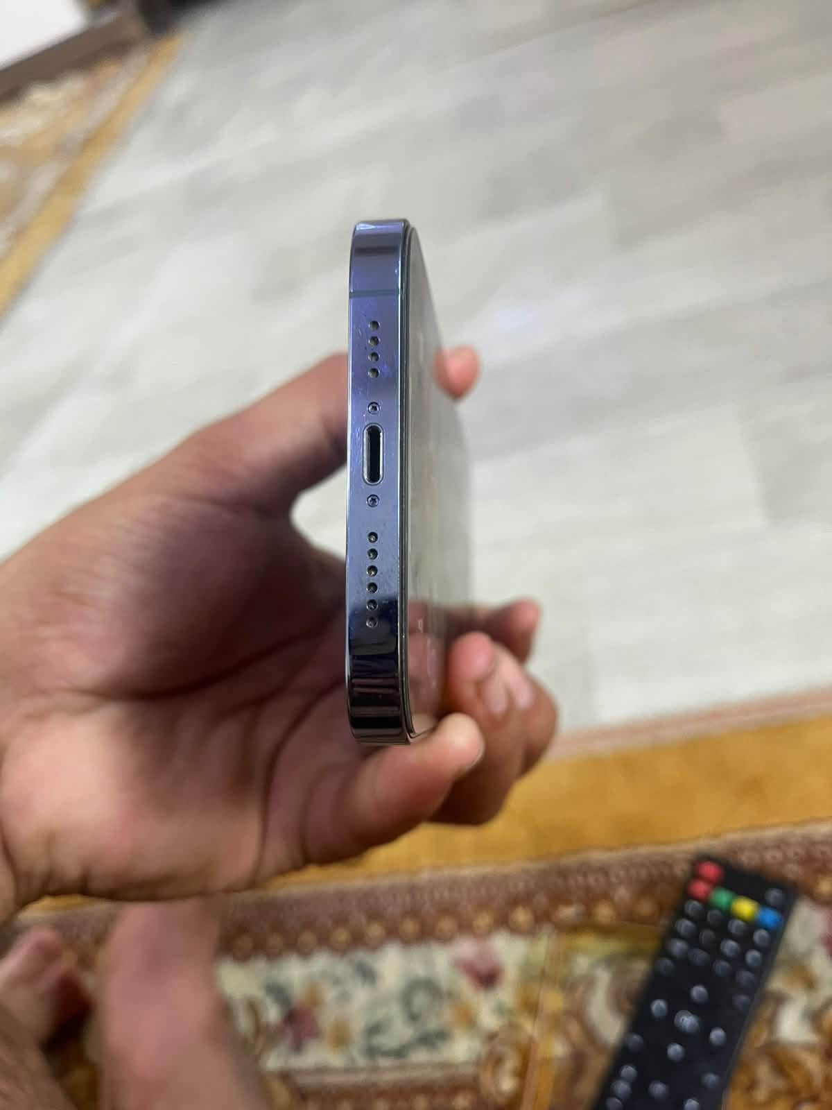 13 pro max
شرق اوسط AHA 
بطاريه ٨٢ مستعمل مال تفصيخ 
فيس ايدي متوقف تحديث 
البقيه كله مكفول من الالف للياء 
مراوس  شعندك نزل  
نضافه 💯 
بغداد مشروع الوحده بسمايه

نص مكتوب في الصور:
- ٢:٠٤
- البطارية
- سجل الإصلاح
- الجزء
- الحالة
- مستعملة
- معرفة المزيد حول إصلاح البطارية...
- ٦٣
- بصمة الوجه
- مشكلة في بصمة الوجه
- هناك مشكلة في قدرة iPhone على استخدام بصمة الوجه.
- معرفة المزيد حول قطع الغيار والإصلاحات...