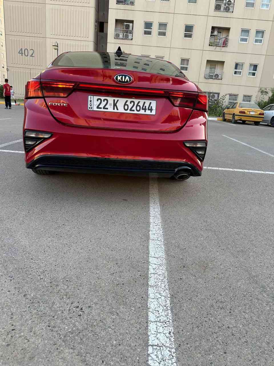 سلام عليكم للبيع كيا فورتي موديل 2019 
رقم اربيل بسمنه تحويل او وكاله ماشيه 130 مايل صور الحادث بلمنشور بدون ايرباك سياره كير مكينه تبريد حداديه مكفولات سياره كامله من كولشي مكان سياره بغداد مجمع بسمايه وسعر 120 بيها مجال اخوان اني مكلف بنشر هذا رقم ابو سياره (***********
