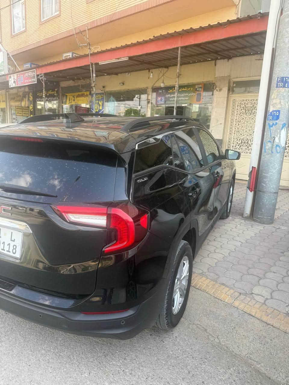 للبيع: جي ام سي تيرين (GMC Terrain) موديل 2024
الموديل والنوع: GMC Terrain 2024
 الضرر (الحادث): الحادث مالتهة بس بابين ومبدلات بلادي نفس اللون.
 الايرباك: الايرباك بس مال كتف طاك (الستيرن والتكم سليمات).
 البودي: السيارة كبس أمام وخلف.
 المحرك والكير: الكير والمحرك بشرط الفحص (كير ومحرك نظيف وجاهز).
 السعر: 168 ورقة (16,800$ دولار) وبيها مجال قليل للشراي.
📞 للاستفسار ولمعلومات أكثر، تكدر تتصل على هذا الرقم:
***********
