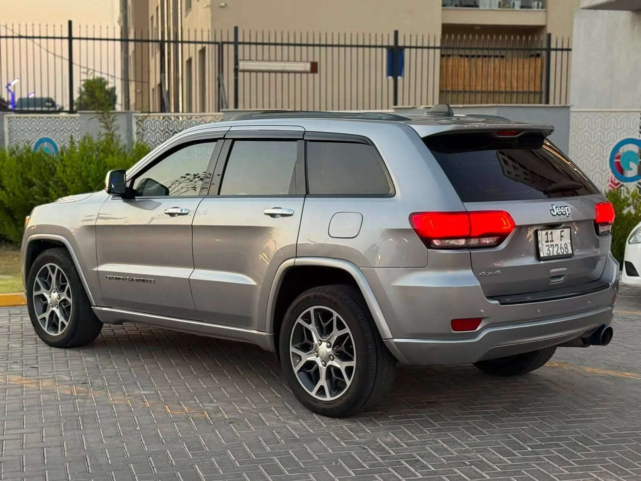 السلام عليكم
جيب لاريدو موديل 2019 رقم بغداد بأسمي
مكاني بغداد الدوره ***********
السعر 177 مجال بسيط جدا
فول مواصفات لمتد فور ويل رادار جانبي كشنات خزن ميموري تدفئه وتبريد كشنات صندوق كهرباء ستيرن كهرباء بانو رامه حساسات كير مكينه كفاله شرط برغي ممفتوح جاهزه من كلشي ماشيه 68 mi حادث امريكي جاملغ وبنيد تبديل وصبغ وبيها صبغ جامل السايق مع باب الصدر فقط صبغ ذني القطعتين أثر طخات بسيطه
الشاصي بي تصليح بسيط
