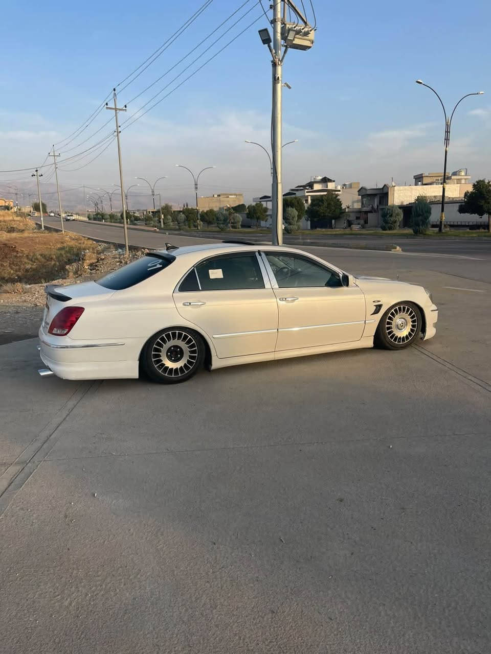 ماجستا • ٢٠٠٥ • سلايد