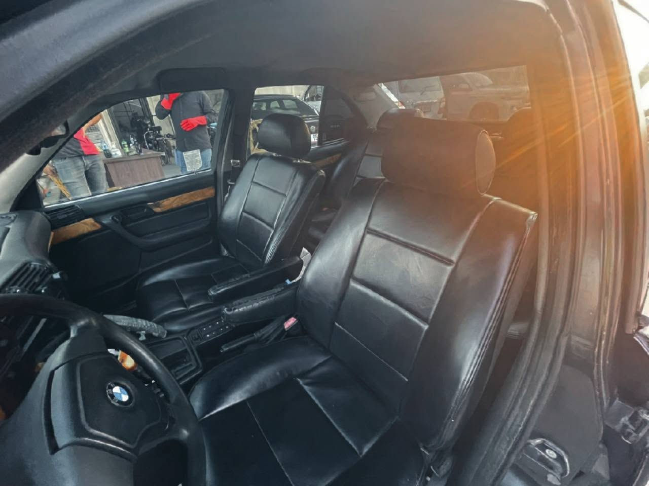 سلام علیکم
Bmw 525
سياره بلاد 525 محرك كبس 
موديل 1993 
كير اوتو
دبل ديجتال
اربع جامات كهربااي
دبل جكمجة
كشنات كهربااي و هيتر 
بجم عريض 
لايتات عدسه 
دعامي M
سياره كير محرك ابشرط ضبغ عام للجماليه تخم تاير و وياله جديده لا صرف لا بخار  سنويه جديده لحد 2028  شرط تحويل رقم الماني جديد السياره فول  كشنات جلد و تبريد مركزي  السياره ما طصرف علي ربع و سعر 70$ و بي مجال 
*********** واتساب علي رقم
