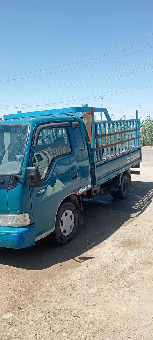 السلام عليكم 
كيا حمل فونتريه للبيع
موديل 2.000
رقم بغداد  مكفوله من كلشي محرك كير اكسل 
تحويل مباشر سياره جاهزه من كلشي 
العنوان الانبار الحبانيه 
الاستفسار ***********

نص مكتوب في الصور:
- ٧:١٥ م