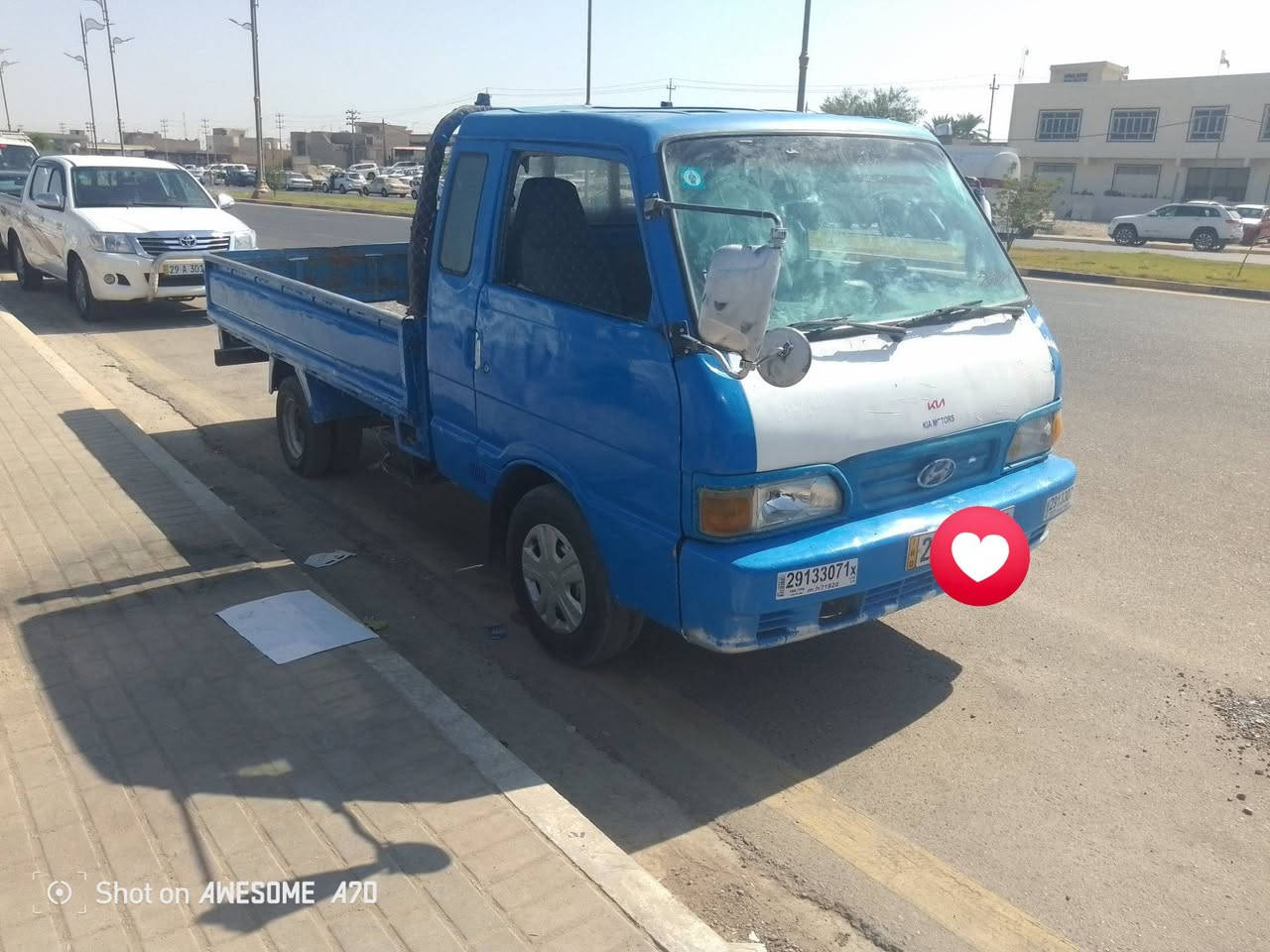 سلام عليكم كيه بنكو موديل 96 للبيع رقم واسط دولي تحويل مباشر السعر 55ورقه وبيها مجال السيارة جاهزه كبل الشارع ***********
