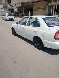 من رخصت مدير الكروب هونداي فيرنا موديل ١٢خصوصي سياره جاهزه خير من الله...