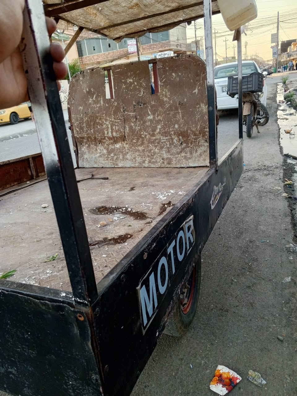 ستوته للبيع 
مال مخضر 
المحرك 23
معمر جديد
السعر 750الف 
وبيه مجال 
للاستفسار الاتصال 
***********
