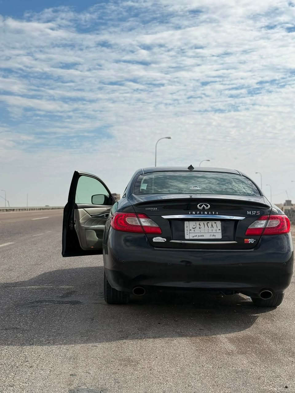 السلام عليكم انفنتي m37 للبيع ماشيه 136 الف كيلو السعر 125 رقمي ***********
