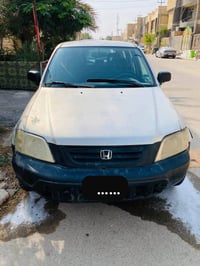 هوندا CRV • ٢٠٠٠ • رقم بغداد