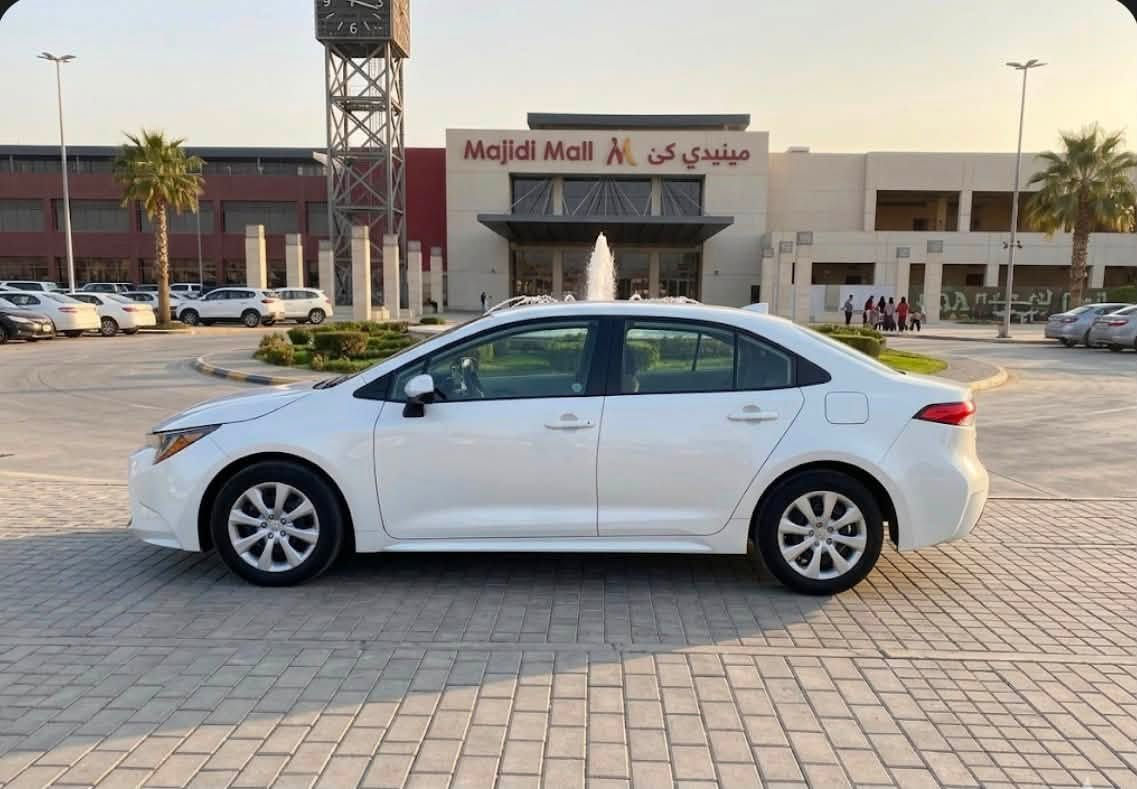 كورلا موديل 2024 LE ياباني اصلي وارد امريكي 
بنزين فقط ماشيه 12 ميل تعتبر زيرو لون ابيض صدفي لون مميز  ضرر بارد فقط  
بدون تبديل بدون صبغ فقط بارد بالبنيد بدون دواخل لغد شاصي كله بلادي على وضع الشركه يعني كلين تايتل فقط بارد بدون ايرباك جميع الايرباكات سليمه 
فقط هذا الضرر باقي السياره مگفوله من الصبغ والتبديل محرك گير كله بلادي ((ابيع على الفحص وين يعجبك افحص))
بدون رقم تترقم جميع المحافظات
للاستفسار اتصل ***********

