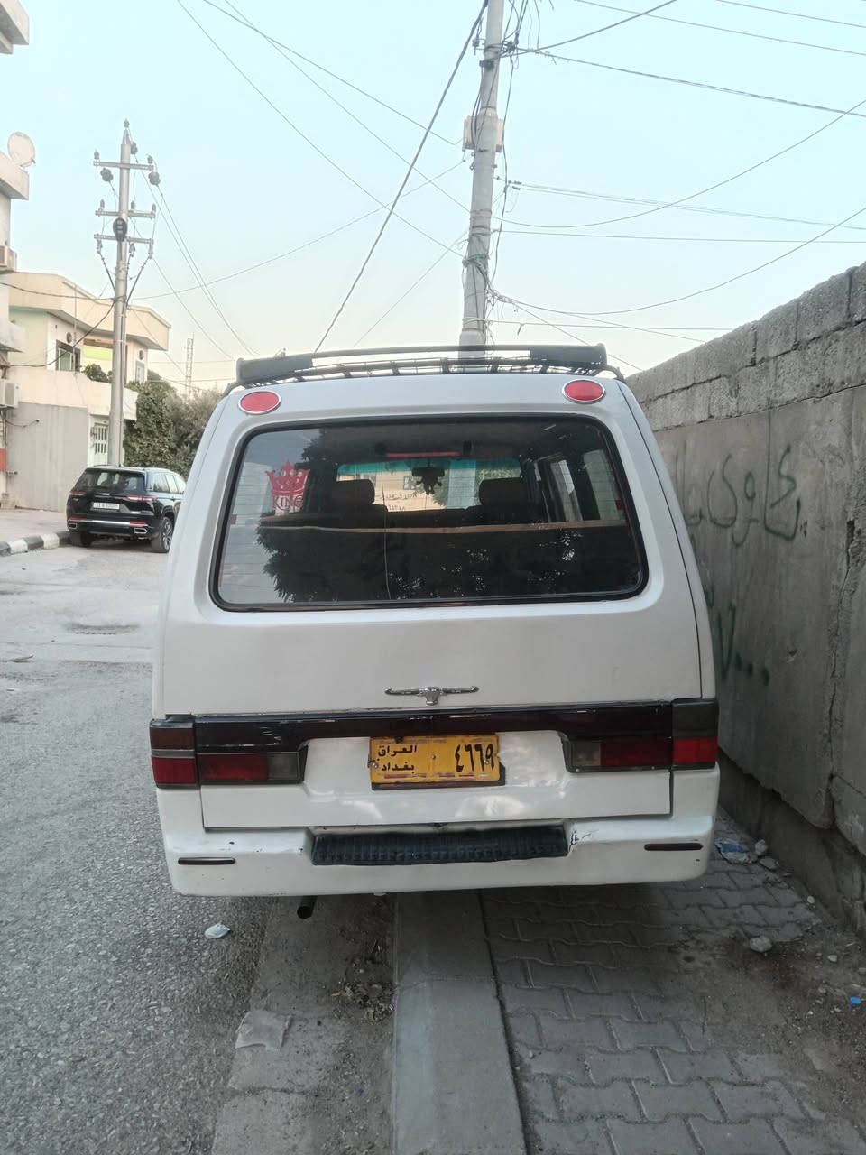 كيا بيستا موديل 1995،مه كينه ى به ته يه گيرو مه كينه و مالي مه ده ني و دزياري به شه رته،، سه ياره كه بي كيشه يه جوابي نامه ناده مه وه هه مو شته كم نوسيه مشته ريت تيل بكه سحري شي 32 و مامليه كي كه م
*********** 
كيا بيستا موديل 1995،مه كينه ى به ته يه گيرو مه كينه و مالي مه ده ني و دزياري به شه رته،، سه ياره كه بي كيشه يه جوابي نامه ناده مه وه هه مو شته كم نوسيه مشته ريت تيل بكه سحري شي 32 و مامليه كي كه م
