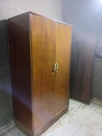 ابو ثنين • مستعمل • زعفرانيه شارع الكهرباء