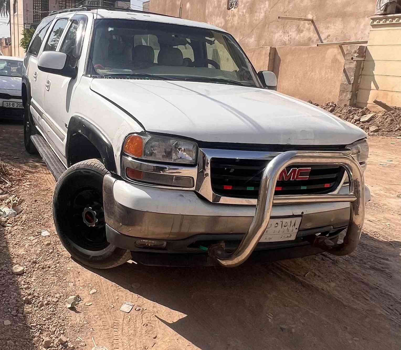 جمسي 2002 للبيع كير 1000 مكينة 5300 تراي وين متريد تبريد شغال منقص غاز رقم بصرة اجرة سعرها 59 السيارة موجودة بالحلة رقم ***********
