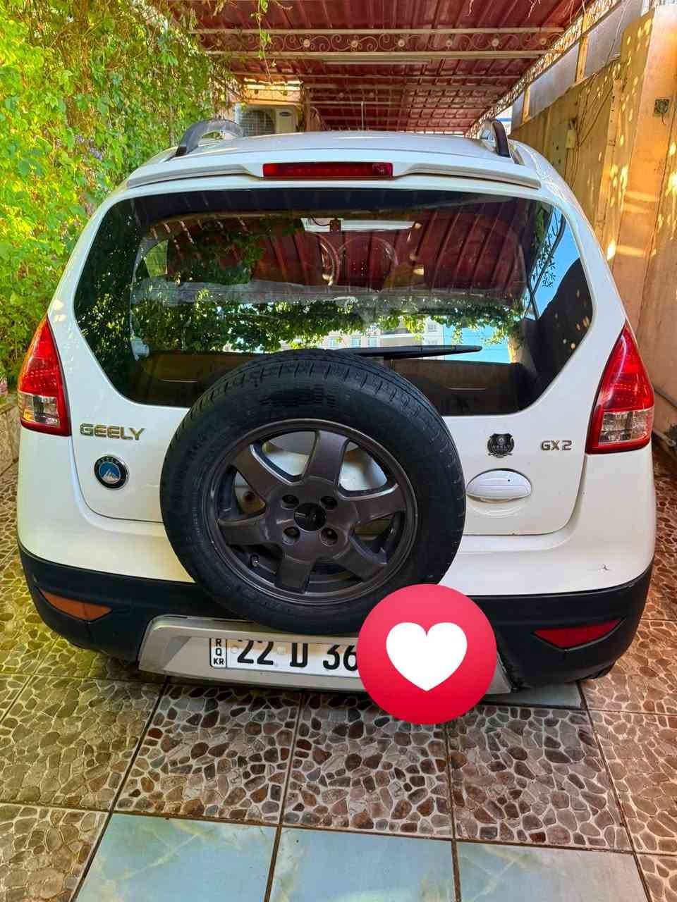 جيلي باندا باسمي رقم اربيل جاهزه ما بيها اي نقص دفتر بنزين بيها قطعتين صبا فقط تبريد ثلج السعر 56 الشراي يتصل ***********
