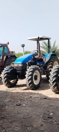 مكينه • نيهولند ١٢٠ • دبل اكسل