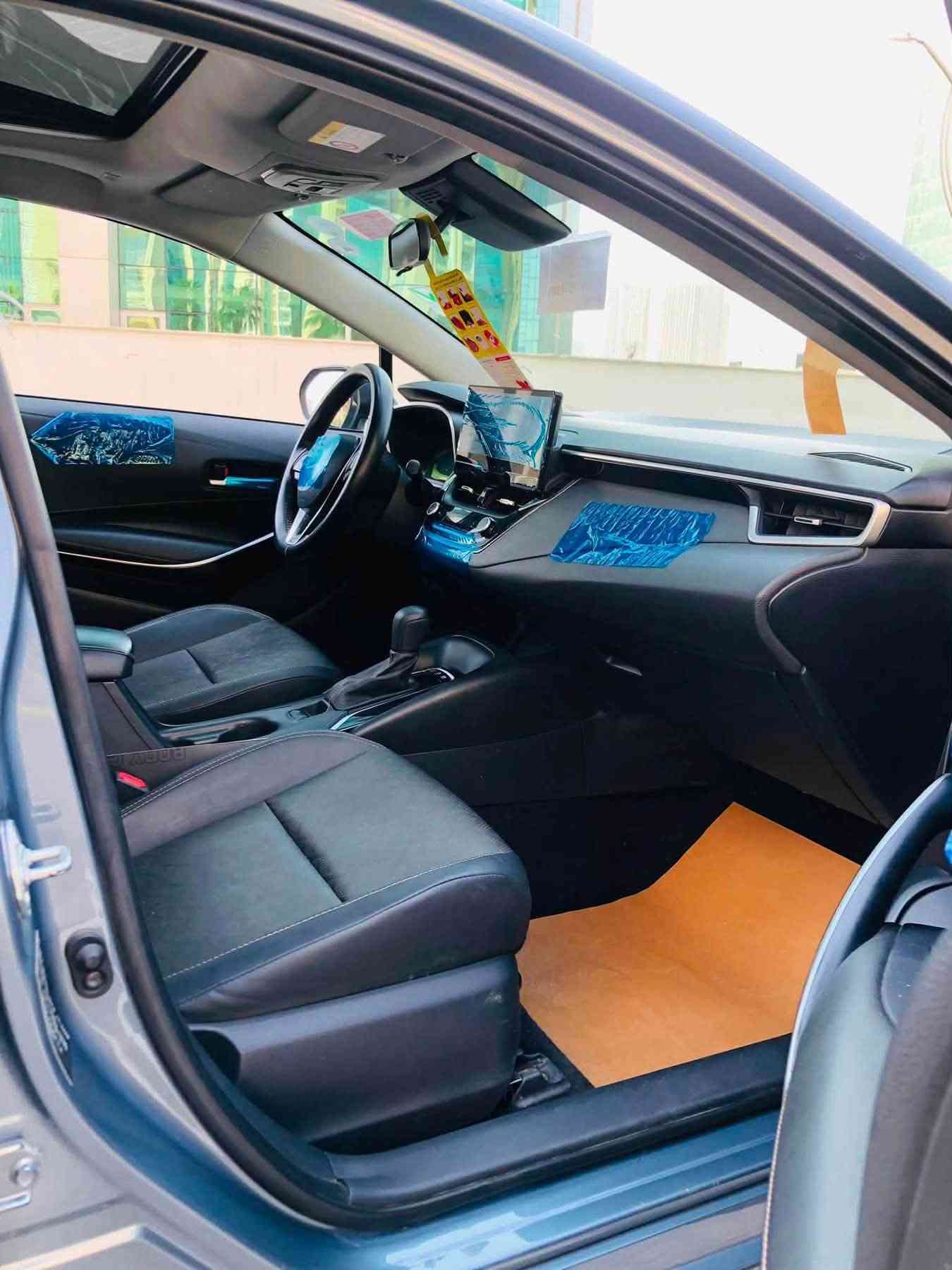 TOYOTA COROLLA 2023
هايبرد تجميع الصين شكل S 
لون كحلي مميز 
العلامة الزرقاء 
ماشيه 75 فقط 
مكفوله كفاله عامه 
بيها رصعتين فقط لا بارد ولا تعديل ولا تكحيل 
رقم شمالي اربيل شرط التحويل والغرامة
سنوية 2029
رقم جديد الدولي 
بوضع الشركة 
فتحة 
بصمه ابواب وتشغيل 
دخول ذكي 
اشاير بالمري 
تبريد قطعتين 
اوتو هولد 
هاند بريك بصمه 
ايفي مود 
3 انظمه قياده 
4 جام اوتو 
تحديد مسار
مثبت سرعه 
رادار امامي 
مكانها الانبار-الفلوجة-الصقلاوية 
للأستفسار خاص او على الرقم ***********
