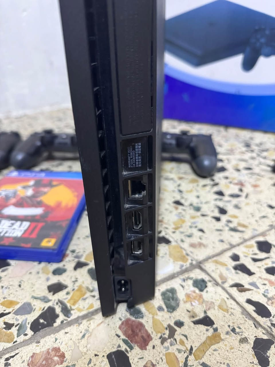 🎮🔥 PS4 Slim للبيع — مهكر ونظافة 90%

💰 السعر: 270 ألف فقط

🎮 الجهاز + 3 جوستكات
📦 الكارتونة الأصلية
💿 Red Dead Redemption 2 — قرص

🎮 الألعاب:
🥊 Mortal Kombat — كاملة
👫 It Takes Two — كاملة 
🚗 Crash Team Racing
🧊 Ice Age
🔐 A Way Out

✅ شغال بدون مشاكل
📲 واتساب: ***********
🚚 التوصيل متوفر حسب الاتفاق
