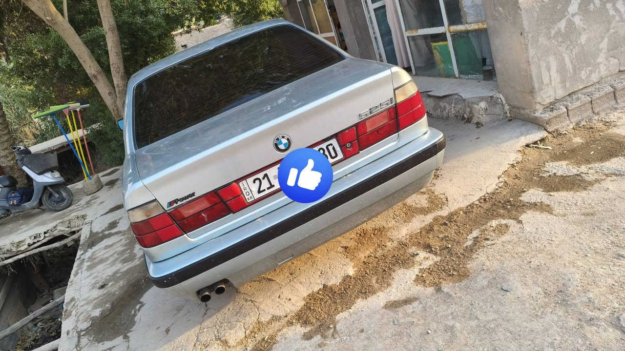 بي ام موديل 1991
525 مسكر كبس

 كير اوتو 6 سلندر 

 الكهربائيات كلها شغاله جامات 4 كهرباء فتحه سقف  كهرباء زنون مونيكا بيها 

تبريد شغال ثلج  اي نقص ماكو

تخم تاير جديد

تجي تفحص وتأخذ 

السنويه باسمي جديده 2031 هزه جديده 2027

  رقم سيلمانيه تحويل مباشر اسويلك وكاله عامه

 مكان السياره كربلاء السعر 65 وبيها مجال  متواجد بس ع الرقم اتصل ***********

***********
