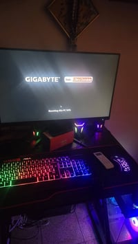 i5-14400F • RTX 5060 Ti 16GB • شاشة 27 إنچ 2K 180Hz