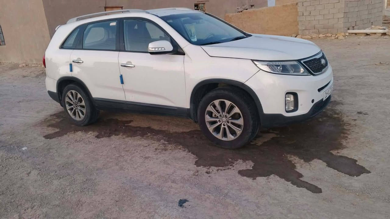 سورنتو مديل 14 رقم انكلزي محرك 2400سنويه 30 تنتهي مداور ثاني يوم عنوان السماوه سعر 130 وبيه مجال وباقي تفاصيل وات ساب ***********
