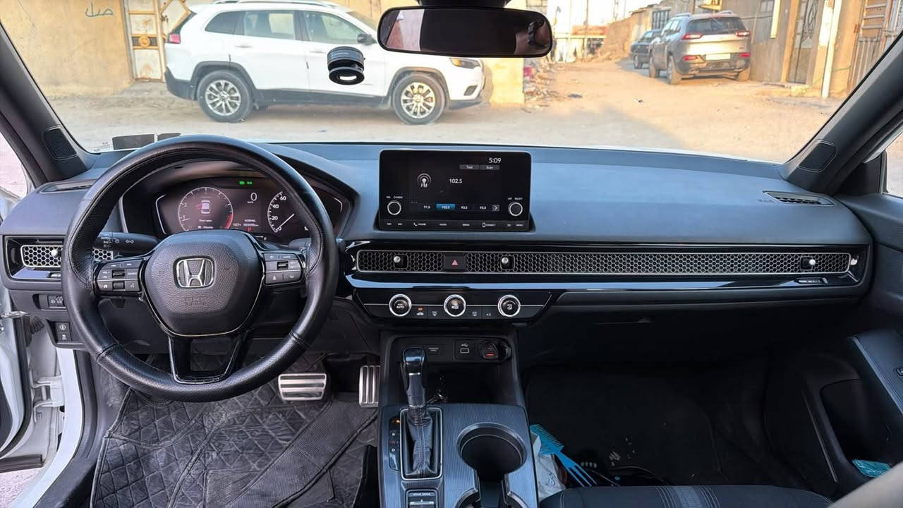 هوندا موديل 2022 السعر 145وبيها مجال للشراي
فول كامل ماعدا فتحه السقف 3انضمه قياده سبورت نورمل وايكو رادار امامي جانبي ذاكره قياده اليه داش كام تبريد ثلج قطعتين تبديل جاملغ وبنيد رقم جديد سليمانيه باسمي تحويل ثاني بوم مسطره دواخل قماش حزام جلد دواخل نضيفه موديل 22 محرك وارد امريكي ماشيه 91 مكان السيارة البصرة رقم صاحبها
+964 770 268 1860

اتصلو على صاحبها اخوان اني مكلف بالنشر
