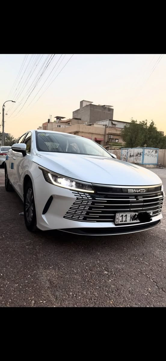 السلام عليكم لبيع 
BYD Destroyer 05

انتبه السياره : هايبرد & بانزين & كهرباء

اليكم التافصيل 
 
ماشيه 9000 الكلي   وضع شركه 

رقم بغداد باسمي تحويل مباشر  

كفاله عامه 
فقط رصعه بلبنيد 

المواصفات 
☘️خليجي 
☘️زيرو
☘️موديل 2025
☘️حساسات خلفيه
☘️حجم المحرك 1,5L
☘️شاشه اصليه + دواره
☘️كامره خلفيه
☘️هند بريك كهرباء
☘️اوتو هولد
☘️مفتاح التشغيل بصمه
☘️تحكمات مقود
☘️مقول جلد حياكه 
☘️دخول ذكي
☘️اشاير بل مري
☘️المقاعد جلد رياضي
☘️ اناره داخليه LED
☘️ لد امامي LED
☘️بك لايت LED
☘️قطعتين تبريد
☘️كروس سرعة
☘️حجم الاطار 16
☘️مانع تزحلق

سياره ارضيه تخم ارضيات اصليه 

عليه داءشكام امامي خلفي اصلي 

سياره عربي محدثه 

بلكامل جاهزه الاخير 

عنوان بغداد 

☎️ الاستفسار

***********
