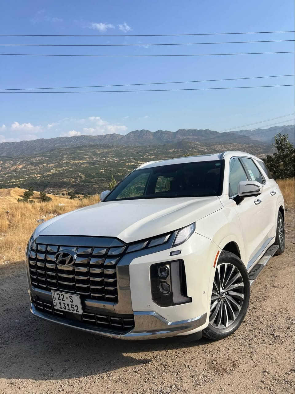 Hyundai palisade  2023 calligraphy
هونداي بلسايد كلگرافي 
موديل: 2023
الحالة: ربع بنيد صبغ +
شبر بالجاملغ صبغ 
بدون دواخل بدون ايرباك
المواصفات: كلگرافي  فول 1/1 
 شاشة عرض داتشو. المحرك   v6    3.8 
بصمة تشغيل + بصمة ابواب 
اصطفاف ذاتي(تقديم +ترجيع)  
فتحة سقف +بانوراما
سماعات هارمن كاردن عدد ١٦
 رادار امامي  + خلفي 
حساسات امامي + خلفي 
كامرات عدد 6  360 درجة 
كشنات امامي خزن ميموري 
كشنات كهربائي تدفئة وتبريد🥶
انارة داخليه (محيطيه) + انارة دشبول 
بردات جانبية
تبريد مركزي امامي + خلفي منفصل التحكم
تحكم ستيرن + شفتات
تدفئة ستيرن 
مرايا هيتر + تعتيم 
صندوق كهربائي شفط + اربع وضعيات فتح صندوق
وضعيات قيادة  (٥)
ويل كب حجم  ٢٠ 
اوتو هولد + نقطة عمياء 
سايد بريك بصمة + مثبت سرعة
شحن وايرلس 
إشارات بالمرايا  + إشارات جانبيه
2اوتو بريك 
تحديد مسار
شاشة ديجتال كبيرة
تشغيل عن بعد .
تدليك كشن .
دفع رباعي 
نظام مانع انزلاق 
 نظام نزول منحدرات كشنات Vip منفصل 
 

السعر  280$
    *********** عين التمور, كربلاء
