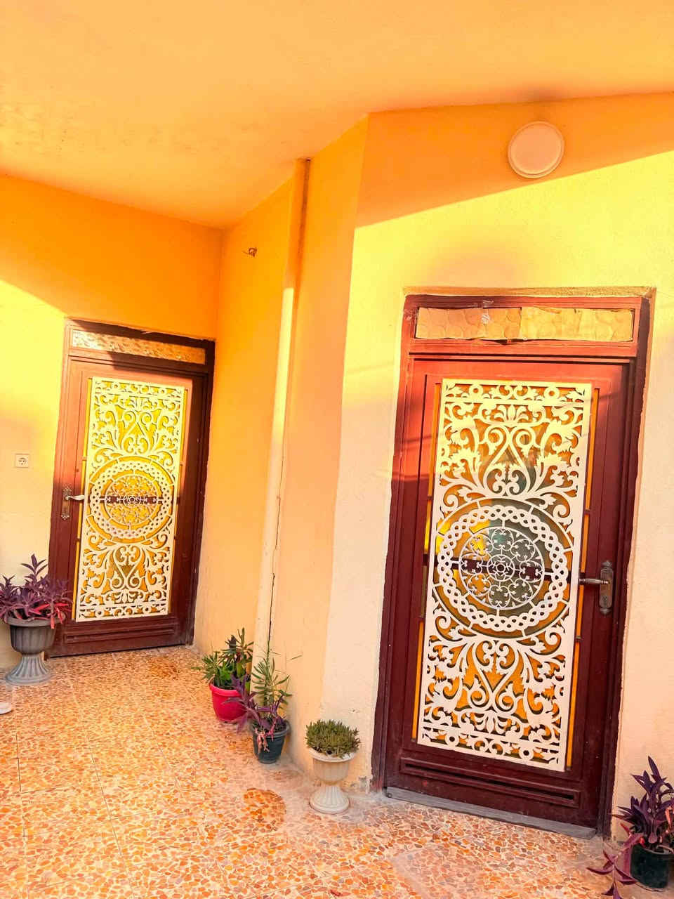 🏠 لدينا دار للبيع في الموصل جانب الايسر في حي سومر قرب مولدة العساف
مساحتة /١٥٠م
طابق واحد
بناء الدار /حديث

💰 السعر على الخاص أو مراجعة مكتبنا

📞 مكتب الكنز للعقارات
***********
***********
