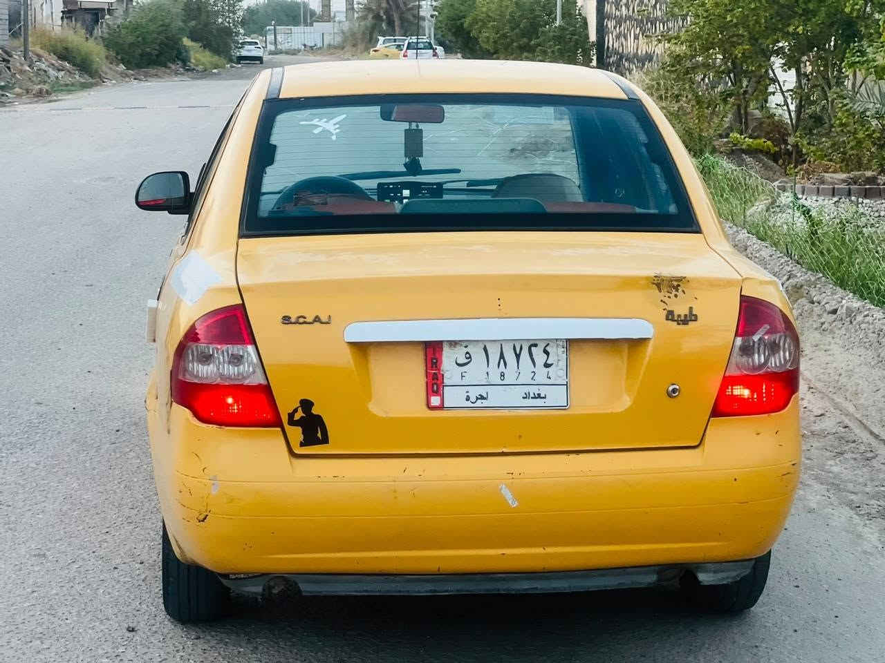 السلام عليكم طيبه ٢٠١٥ مكفوله من الضربه بيها صبغ شبر جاملغ خلفي بدون ضربه كير ومحرك كفاله حداديه جديده تبريد ثلج مصفره هيئة وغرامات رقم بغداد سنويه ل٢٩ تخم تاير جديد العنوان بابل قرب سيطرت الاثار السعر ٣٠ وبيها مجال لشراي ***********
