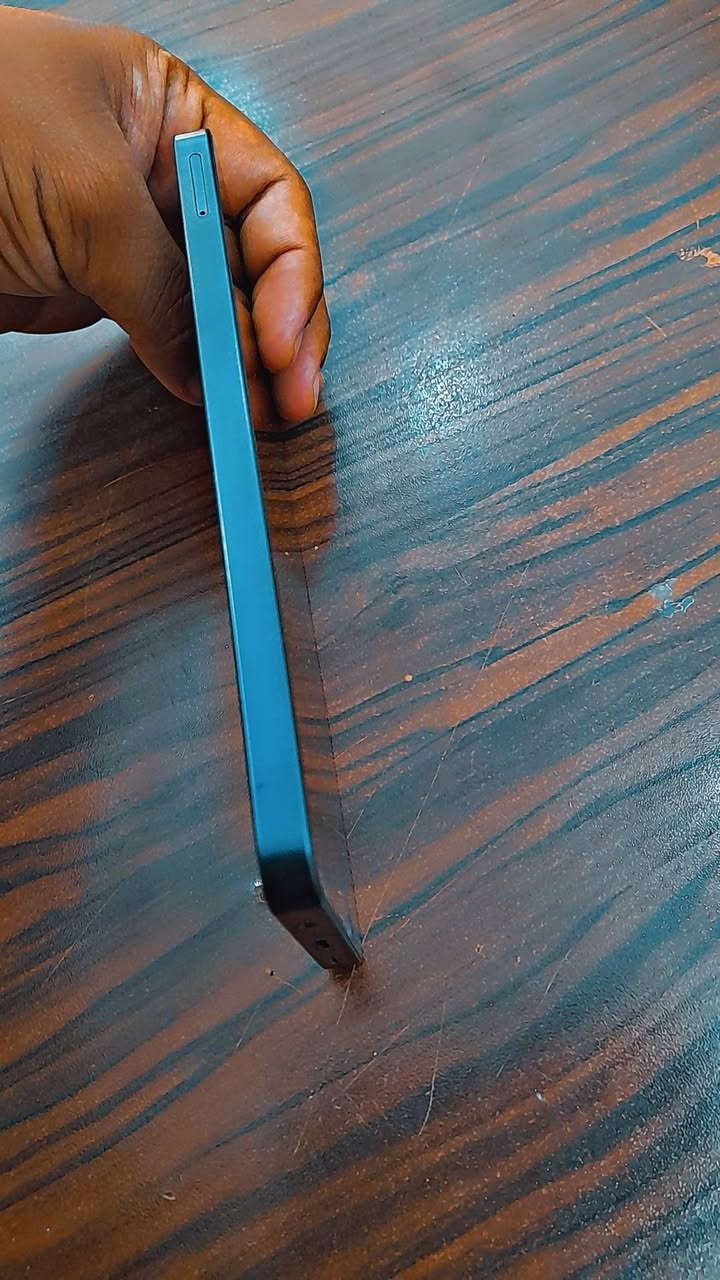 سلام عليكم ورحمة الله وبركاته جهاز البيع A06جهاز نضيف بس شاشه مكسوره ما مفتوح ولا مبدله شاشه سعره جهاز75 وبي مجاي شي بصيط مكاني كاضميه رقم جهاز ***********ذاكره جهاز 64
