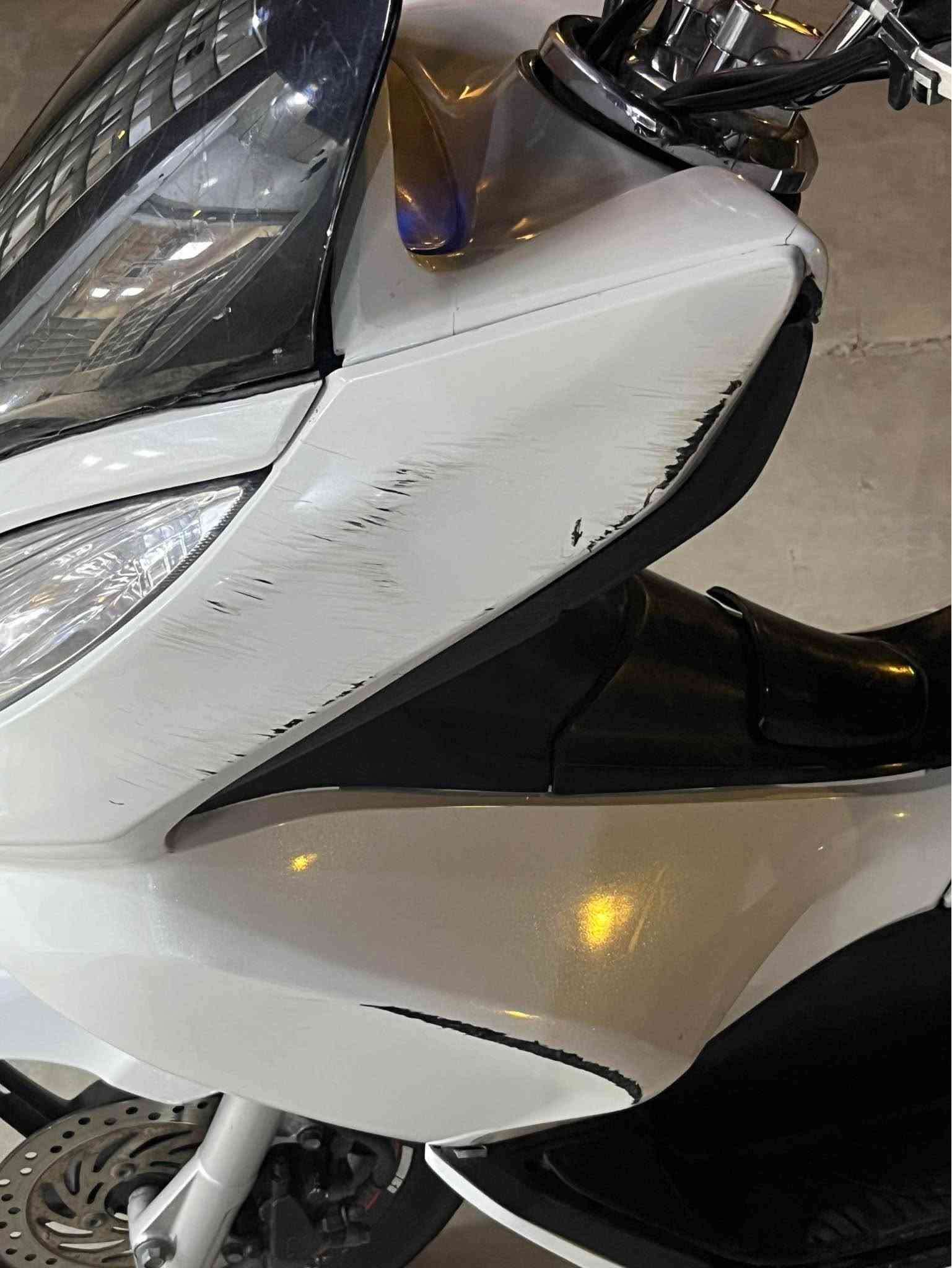 هوندا PCX • جيل اول • نظيف