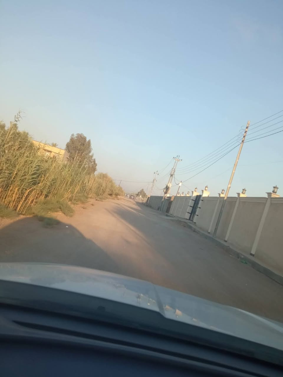 🏡 قطعة أرض 1000 م² للبيع مع إمكانية بيع 500بزل حجي علي – شارع الرسول
📄 طابو زراعي 25
✅ ركن على 3 شوارع (عرض كل شارع 15م)
✅ واجهة 25م × نزال 40م
✅ ماء سقي + ماء إسالة + كهرباء شبكة حديثة وخط مولد
✅ مناسبة للسكن، الاستثمار، أو المزرعة
💰 السعر: 79 مليون دينار (قابل للتفاوض)
📞 للاستفسار: ***********
