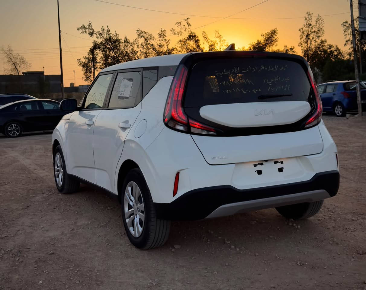 Kia soul lx 2024
سول 2024
الضرر :صبغ مقدمه بنيد  فقط رادترات وتبريد بلادي على وضع الشركة ليبل واحد📄
اللون ابيض صدفي
ماشيه 9 الف
دخول جديد
مواصفات 
تحديد مسار
كامرة خلفية
شاشة كبيره ابل كار بلاي
مكاني بابل الحلة
***********
