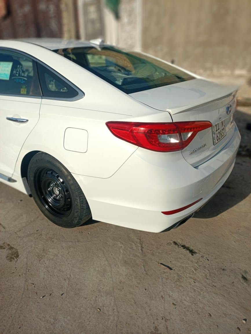 سلام عليكم
سوناتا 2015 
فول عده الفتحه 
سيارة بسمي بغداد 
بيع مستعجل 
هـ***********
