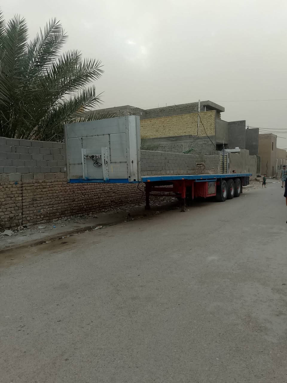 عربانه اوروبيه للبيع طول 13و60مكان بغداد سعر 40وبيهه مجال ***********
