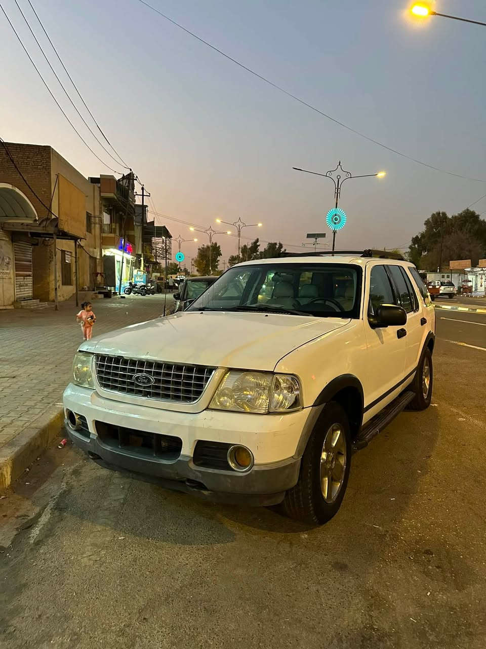 فورد اكسبلور 2004
مزاد وزارة الداخلية 
بلادية مكينه طابوكة جديدة مكفولة  كير مكفول تشلع الكاع 
حدادية 70٪ كهربايات كلها شغالة سنتر لك شغال تبريد بس غاز شرط
غرفة جلد نضيفة حيل مكفولة من العيب الشرعي 
عندي وكاله خاصه بيها وصاحب الكتاب موجود ويسوي وكاله ويبصملك وين ما تريد 
السعر (41) وبيها مجال قليل 
مكان السيارة ميسان العمارة 
***********
