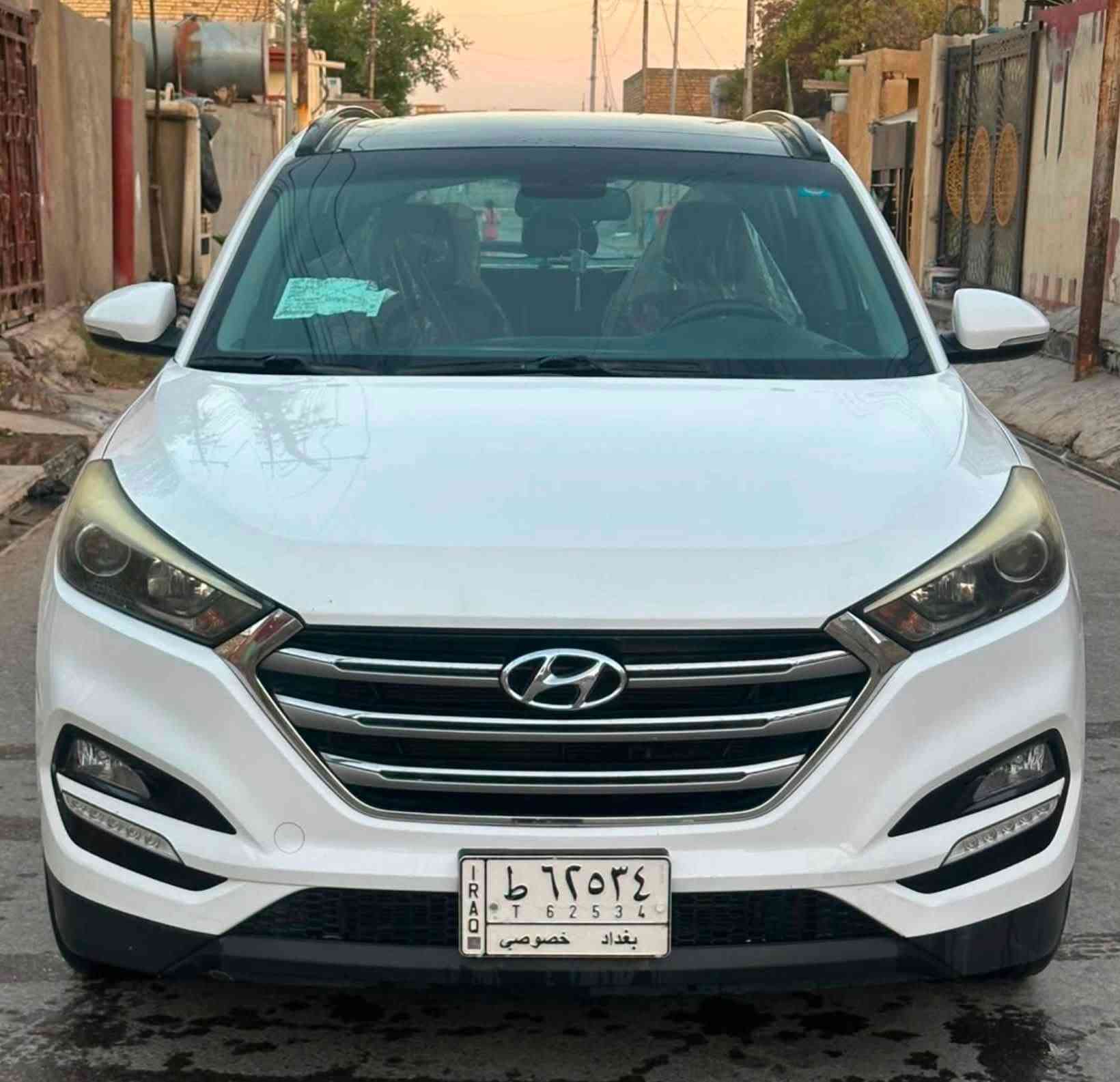السلام عليكم توسان 2018
السياره جديدة ماشيه 50الف حقيقي شرط الفحص بكتلوكات الشركة

🚗 توسان 2018 للبيع
 الموديل: 2018
 المسافة المقطوعة: 50 ألف كم فقط
 الرقم: بغداد
 الملحقات: بعده بكتلوكات الشركة + بصمتين 🔑🔑
📋 المواصفات:
1. سلايد روف
2. حساس خلفي
3. داخل أحمر
4. تبريد قطعتين
5. هندبريك بالرجل
6. كروز سرعة + تحكمات استرين جيهتين
7. ويل 18 عدد 5 (ويل كب)
8. كشنات جلد بلاد
9. مرايات شفط + أوتو
10. لايتات ليد أمامي
11. أنظمة قيادة: إيكو / نورمال / سبورت
12. بانورامااواواص

السياره لايلون بيها فقط بارد بلجنطه وكرت بلبنيد كد اصبعين 

السعر 179 ورقه وبيها مجال بسيط 

 الرقم متوفر فقط واتساب ***********
