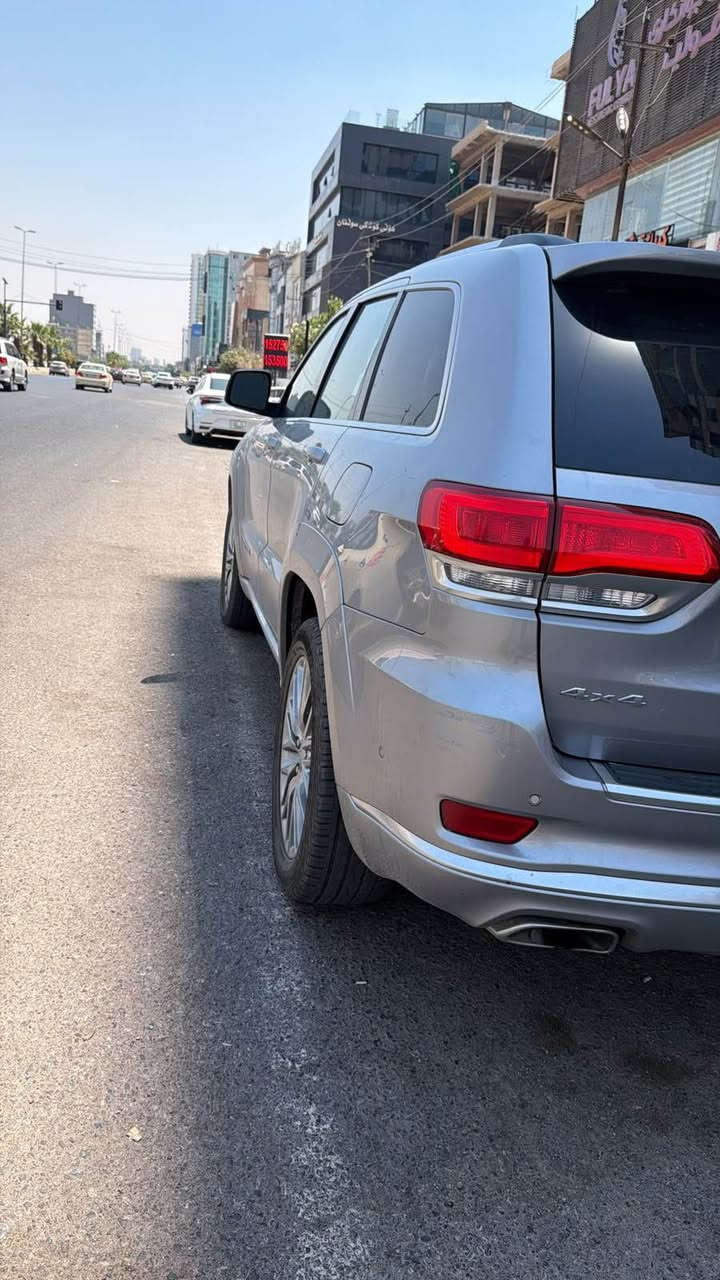 السلام عليكم …
جيب موديل ٢٠١٨ وارد امريكي فئة السو مات اعلى فئة بالجيب معروفه بمواصفاتها تجي فول ١/١ كلين فقط الدعامية الامامية مصبوغه والباقي كفالة
جكات
قيادة ذاتية
رادر 
نقطة عمياء 
بانوراما 
وبعد بيها مواصفات اذا نذكرها متخلص
رقم بغداد ماشية ١٦٧ الف 
للبيع بسعر 24000 الف دولار يعني شدتين و اربعين ورقه وبيها مجال للاستفسار الاتصال على الرقم 
***********
متواجد واتس اب بغداد, العراق
