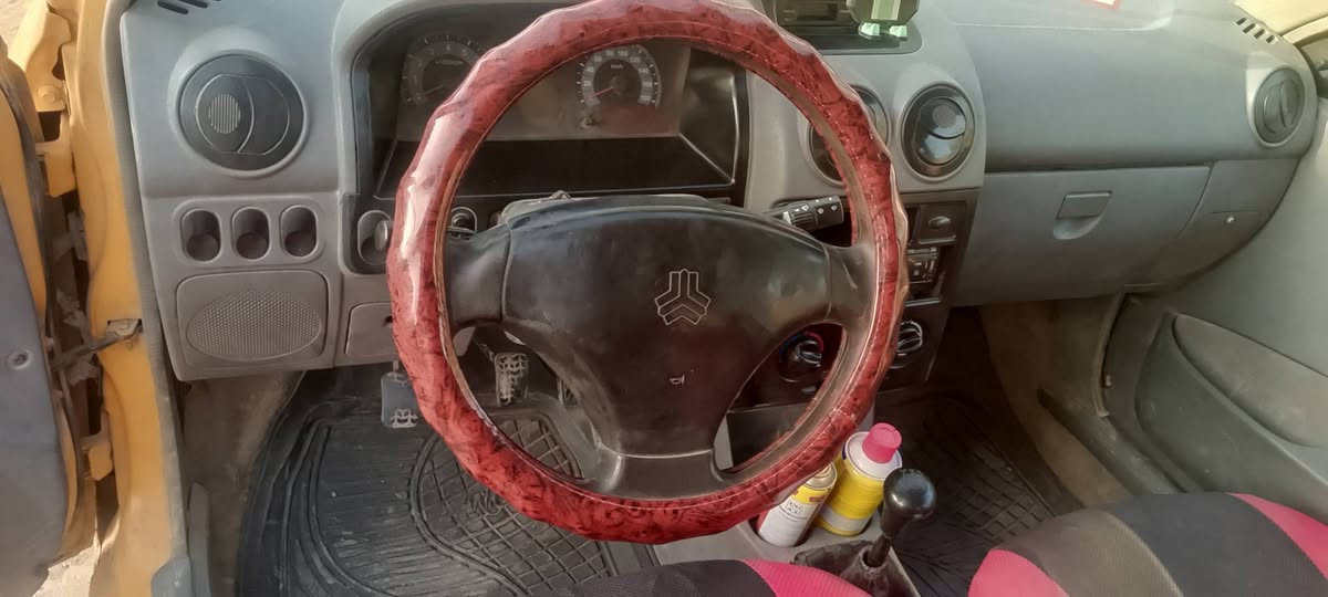 السلام عليكم سايبه للبيع مكفوله كفاله عامه السعر15وسنويه مانافذه وتحويل ثاني يوم ***********
