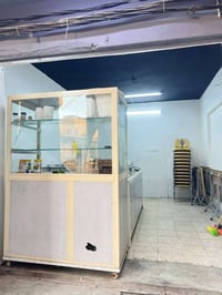 اغراض مطعم • للبيع