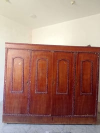 كنتور ٤ أبواب • نظيف